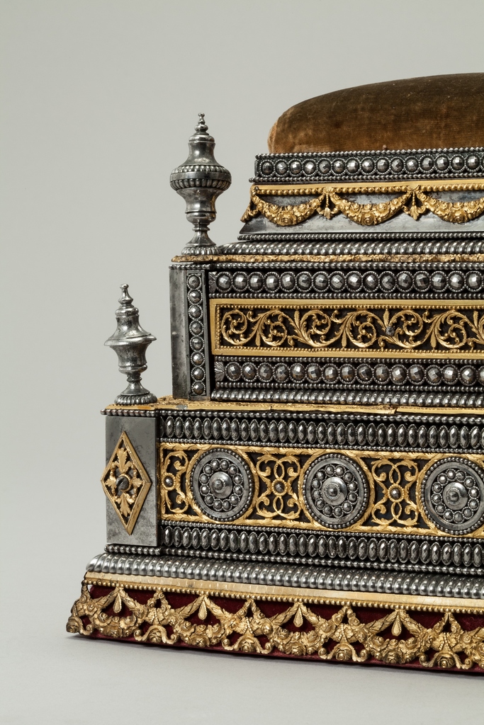 Тульская художественная сталь XVIII-XIX веков